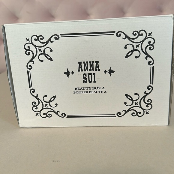 Anna Sui Beauty Box A Mirrored Trinket Chest Black NIB - Picture 2 of 10